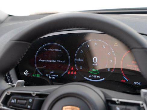 New 2026 Porsche Cayenne E-Hybrid Coupe image 21