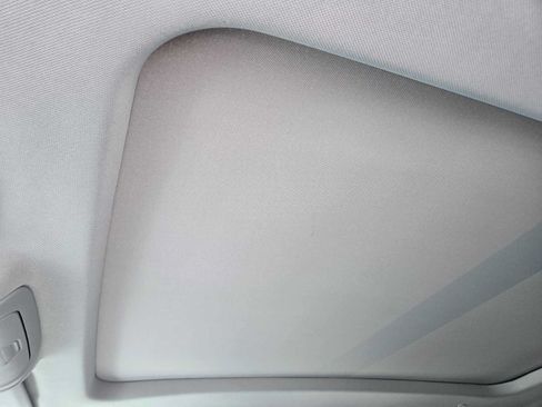 Certified 2020 Chevrolet Blazer LT w/ Sound & Technology Package FWD image 23