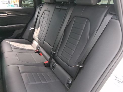 Used 2022 BMW X4 M40i AWD/4WD image 12