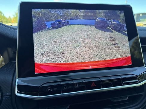 New 2026 Jeep Compass Latitude image 21