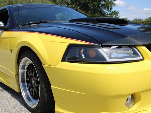 Used 2001 Ford Mustang GT RWD image 27