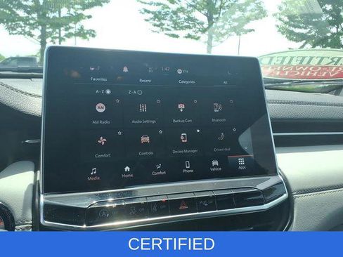 Certified 2023 Jeep Compass Limited w/ Elite Group AWD/4WD image 15