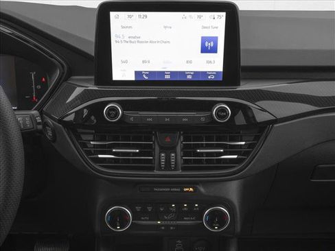 New 2026 Ford Escape ST-Line w/ Cold Weather Package image 7