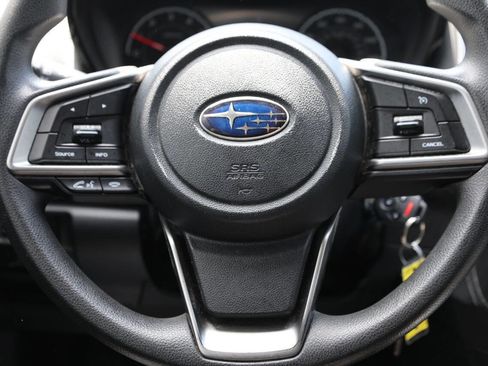 Used 2019 Subaru Impreza 2.0i AWD/4WD image 17