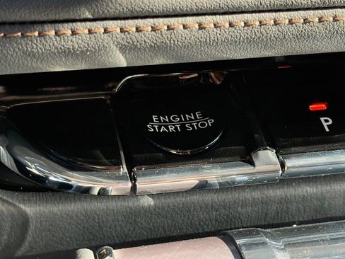 New 2026 Lincoln Aviator AWD image 16