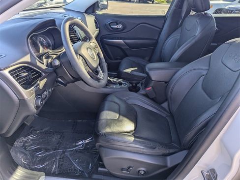 Used 2021 Jeep Cherokee Limited w/ Elite Package image 23