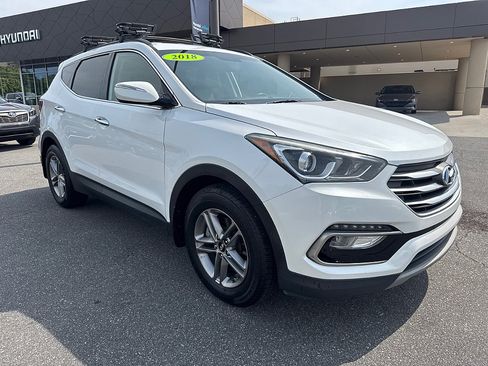 Used 2018 Hyundai Santa Fe Sport FWD image 3