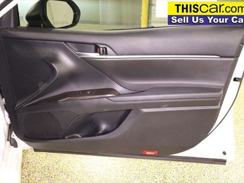 Used 2023 Toyota Camry SE FWD image 32