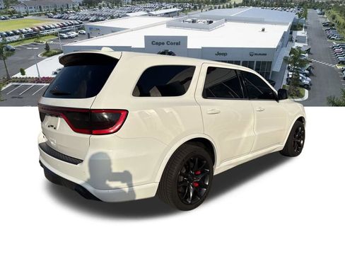 Used 2021 Dodge Durango SRT Hellcat w/ Technology Group AWD/4WD image 5