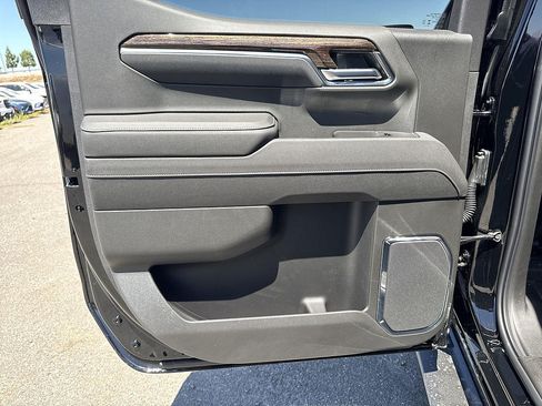 New 2026 GMC Sierra 1500 Elevation w/ Elevation Premium Package AWD/4WD image 24