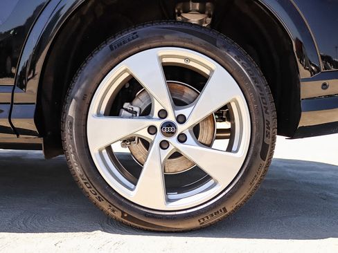 New 2026 Audi Q5 Premium AWD/4WD image 13