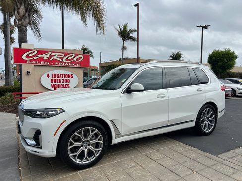 Used 2019 BMW X7 xDrive40i w/ Premium Package AWD/4WD image 5
