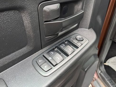 Used 2014 RAM 3500 Tradesman w/ Chrome Appearance Group AWD/4WD image 27