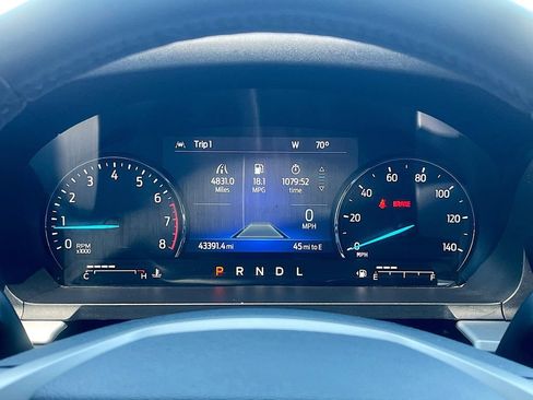 Used 2022 Ford Explorer XLT w/ Equipment Group 202A AWD/4WD image 12
