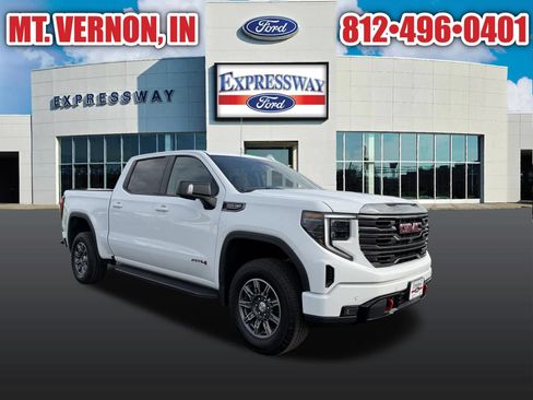 Used 2024 GMC Sierra 1500 AT4 w/ AT4 Preferred Package AWD/4WD image 4