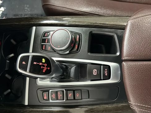 Used 2018 BMW X5 sDrive35i RWD image 12