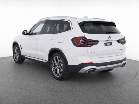 Used 2022 BMW X3 sDrive30i w/ Premium Package 2 RWD image 3