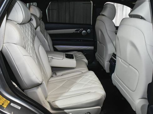 Used 2025 Genesis GV80 3.5T Prestige image 67