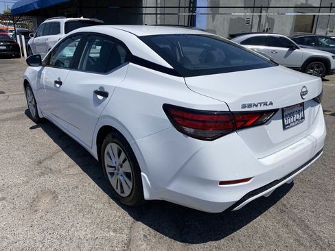 Used 2024 Nissan Sentra S FWD image 11