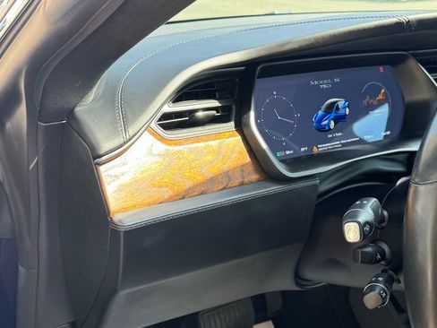 Used 2018 Tesla Model S 75D image 14