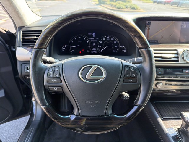 Used 2013 Lexus LS 460 L w/ All-Weather Pkg RWD image 14