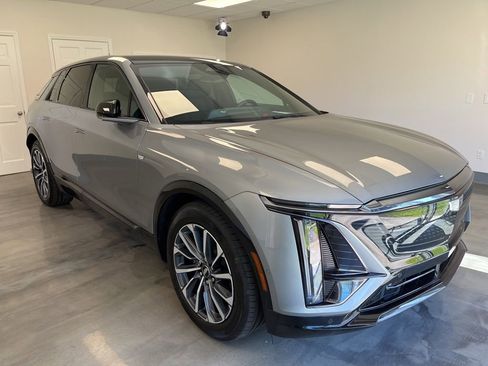 Certified 2024 Cadillac Lyriq Sport AWD/4WD image 1