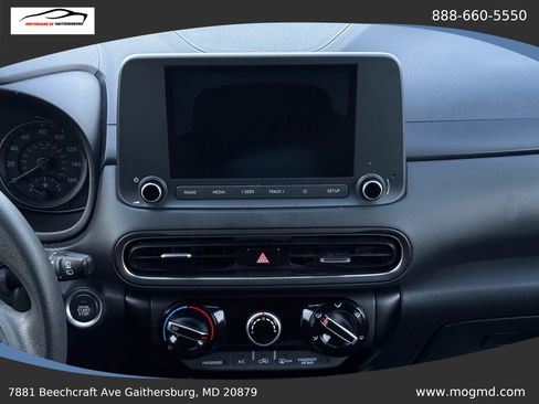 Used 2022 Hyundai Kona SEL FWD image 32