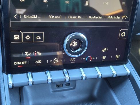 Used 2026 GMC Terrain Elevation w/ Technology Package II image 20