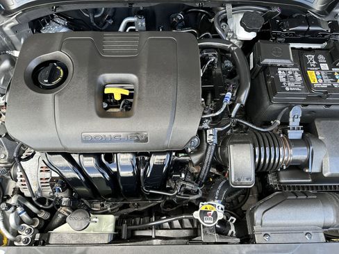 Used 2023 Kia Forte GT-Line image 18