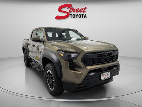 New 2026 Toyota Tacoma TRD Off-Road AWD/4WD image 5