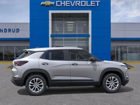 New 2026 Chevrolet TrailBlazer LS FWD image 29