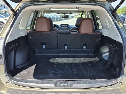 Used 2024 Subaru Forester Touring w/ POP Package 3 AWD/4WD image 23