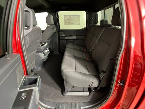 New 2025 Ford F150 XLT w/ Equipment Group 302A MID image 31