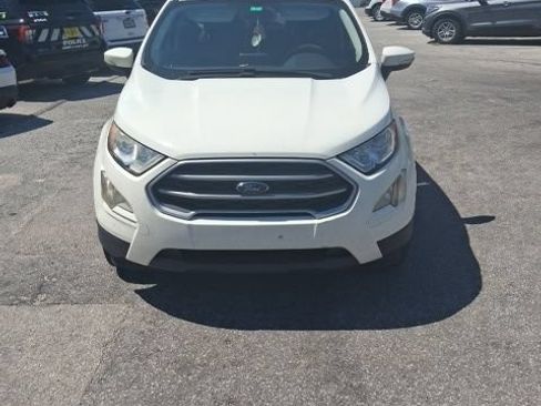 Used 2021 Ford EcoSport SE FWD image 2