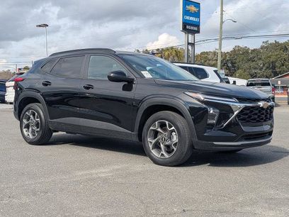 Used 2025 Chevrolet Trax LT w/ LT Convenience Package