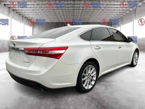 Used 2015 Toyota Avalon XLE image 5