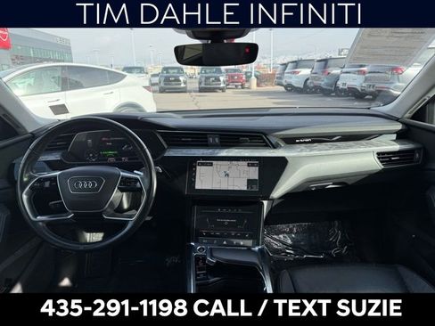 Used 2021 Audi e-tron Premium w/ Convenience Plus Package image 2