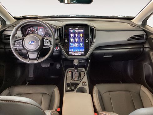 Used 2024 Subaru Crosstrek 2.5i Limited w/ Crosstrek Mirror Package AWD/4WD image 10