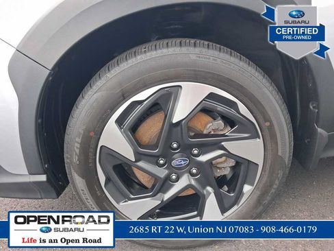 Used 2024 Subaru Crosstrek 2.5i Limited AWD/4WD image 40