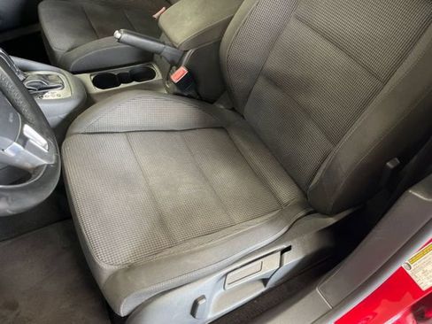 Used 2013 Volkswagen Golf TDI FWD image 35