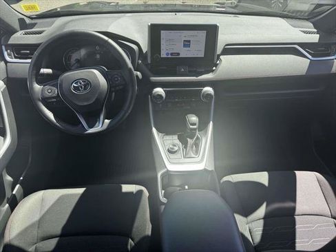 Used 2024 Toyota RAV4 SE w/ Weather & Moonroof Package AWD/4WD image 12