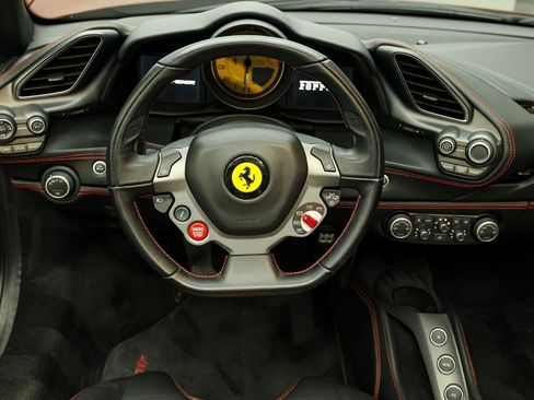 Used 2017 Ferrari 488 Spider image 16