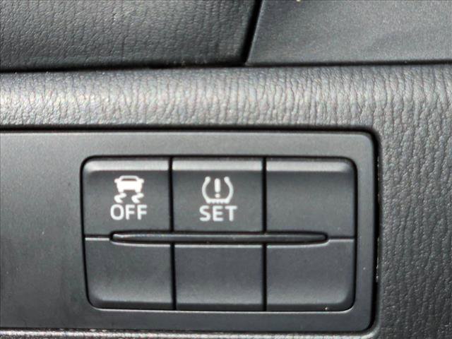 Used 2016 MAZDA MAZDA3 i Sport FWD image 7