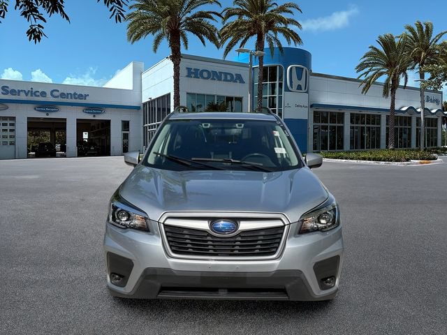 Used 2020 Subaru Forester Premium AWD/4WD image 3