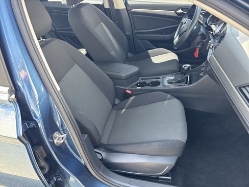 Used 2020 Volkswagen Jetta S w/ Driver Assistance Package FWD image 16