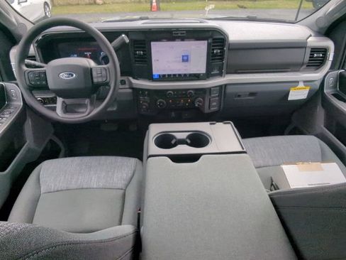 New 2026 Ford F250 XLT w/ XLT Premium Package image 19