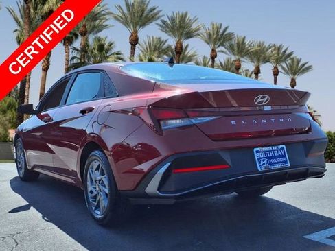 Certified 2024 Hyundai Elantra SEL image 2