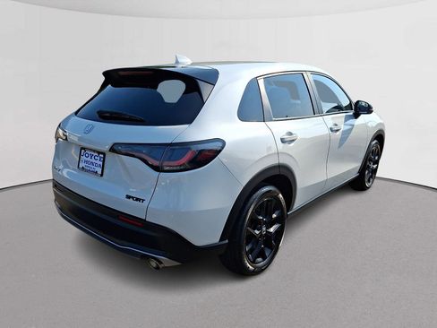 Certified 2024 Honda HR-V Sport image 10