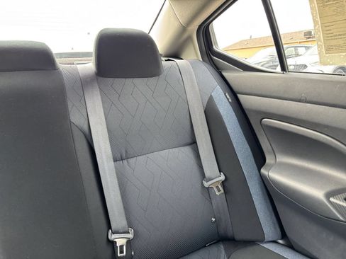 Used 2025 Nissan Versa SV FWD image 35