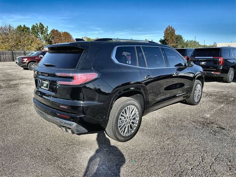 New 2026 GMC Acadia Denali w/ Super Cruise Package image 11